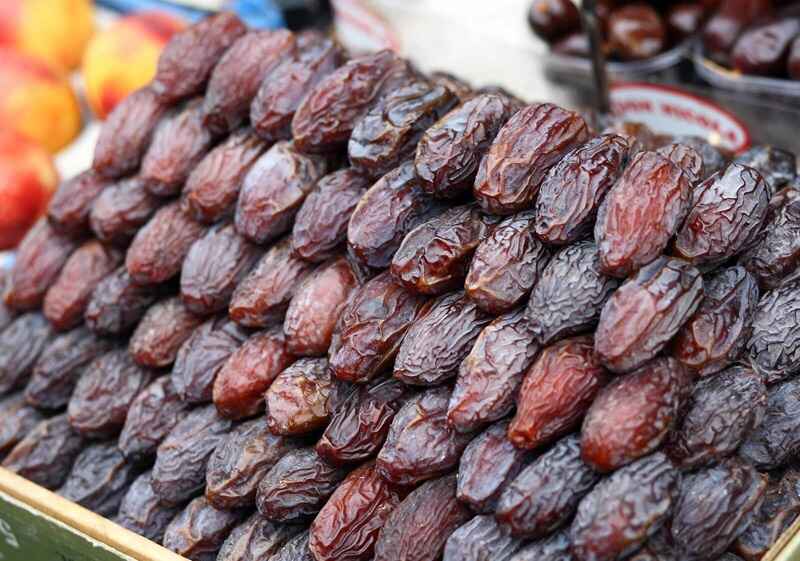 market of pitted dates