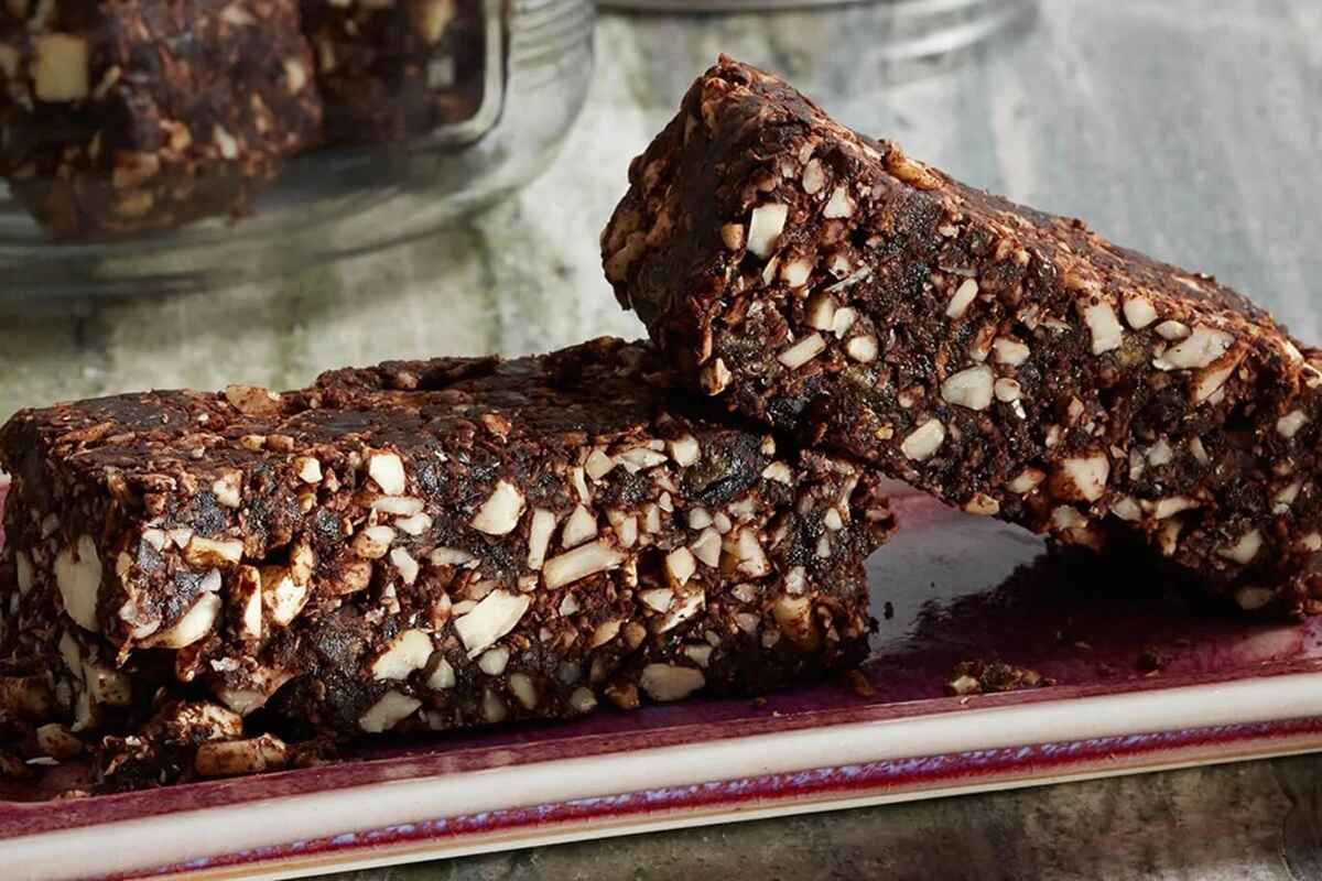 Date Energy Bar: The Perfect Pre-Workout Natural Snack